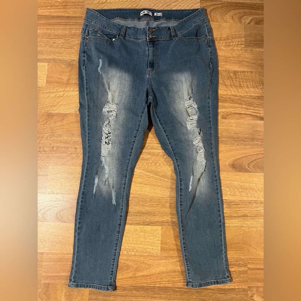YMI distressed skinny jeans